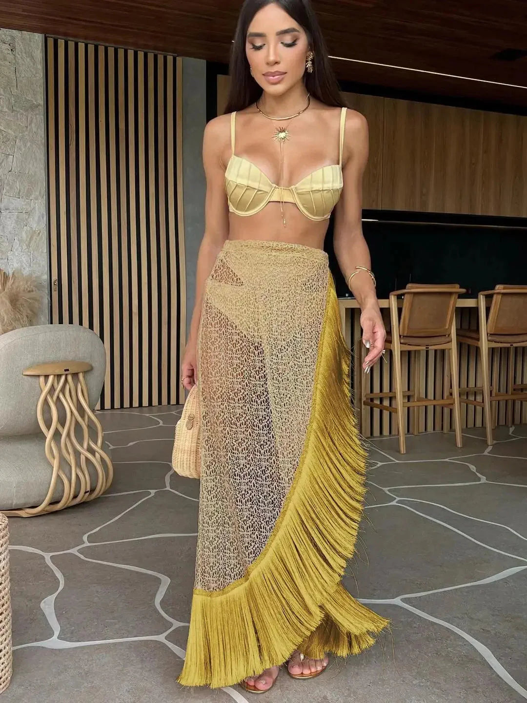 Biquíni com Saída de Praia Rendada