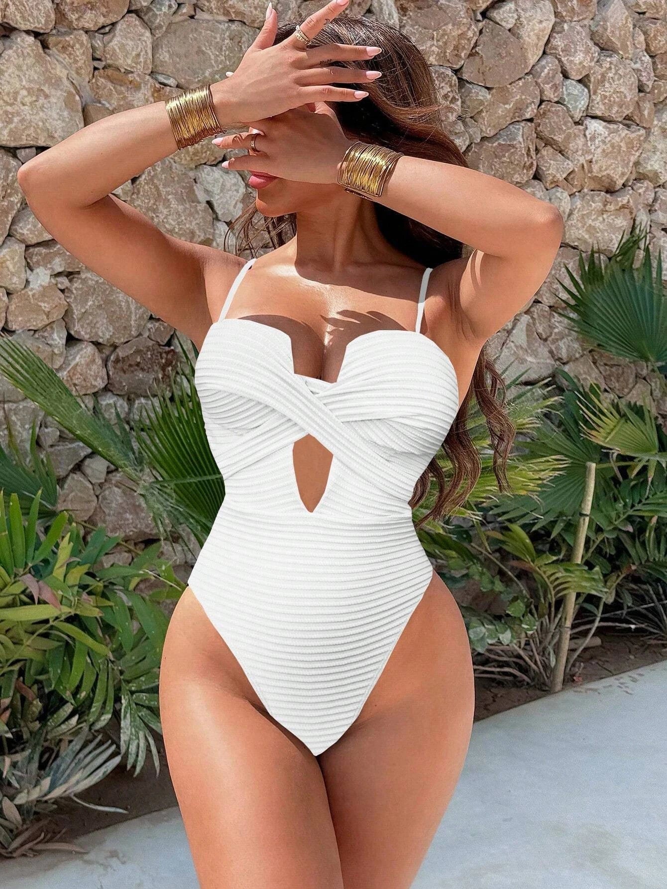 Maiô Minimalista Elegance
