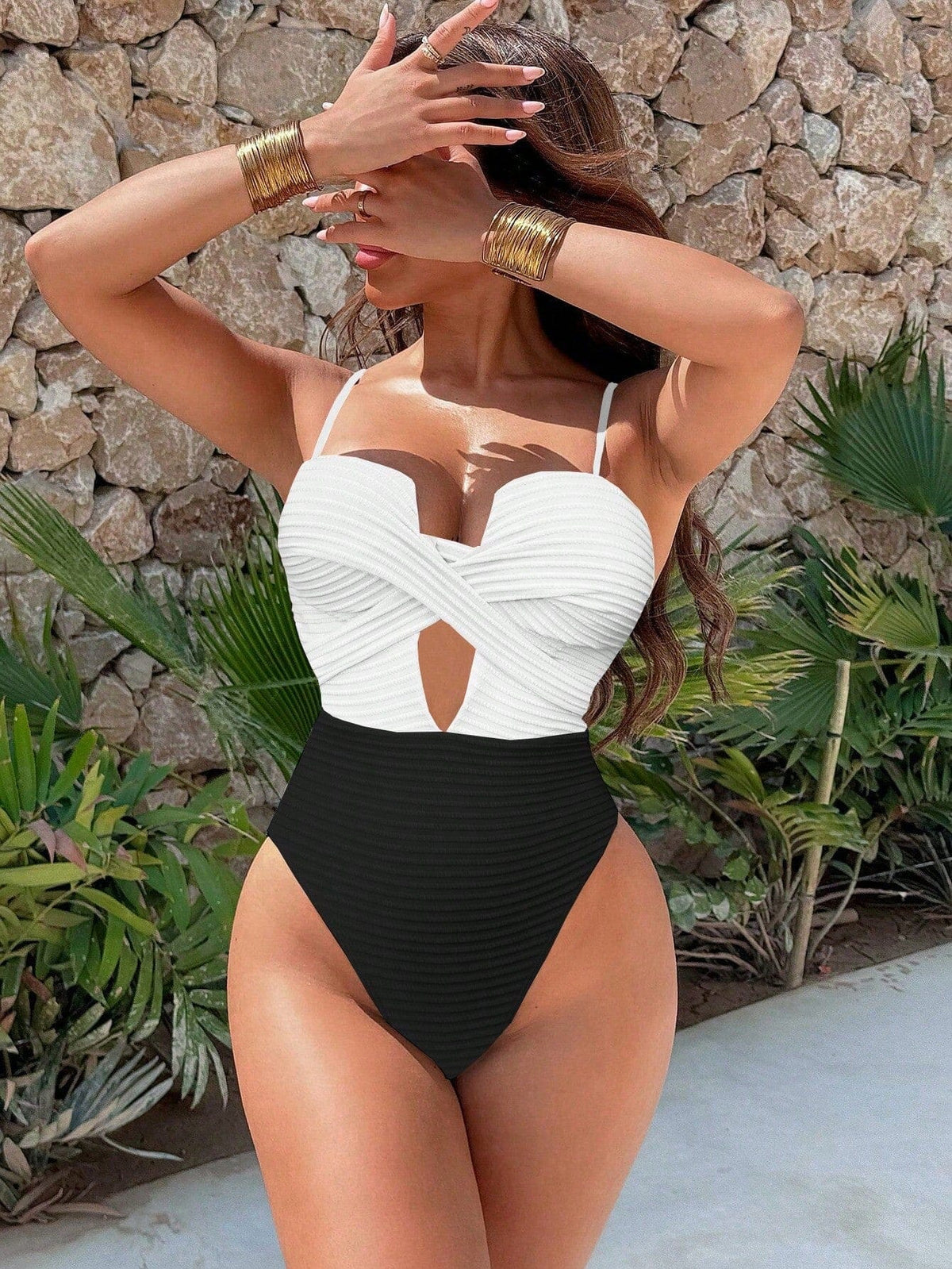 Maiô Minimalista Elegance